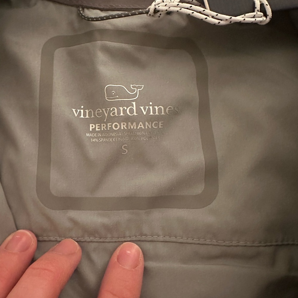 NWT Vineyard Vines Men's Gray Vest - Picture 4 of 11